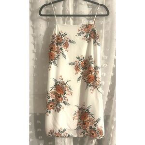 Trixxi White Floral Short Slip Dress_Medium